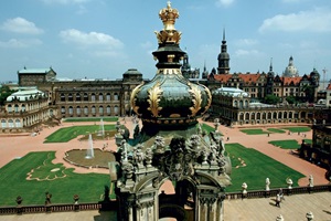 Dresdner Zwinger mit Kronentor